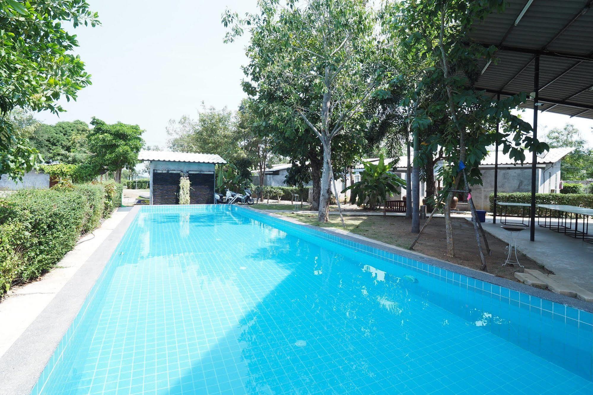 San - D Riverside Resort Pran Buri Exterior photo